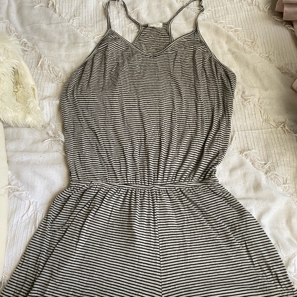 Brandy Melville striped romper. One size. - Picture 1 of 2